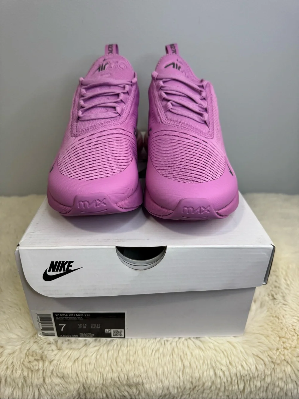 Nike Women’s Air Max 270 Sneakers - Pink